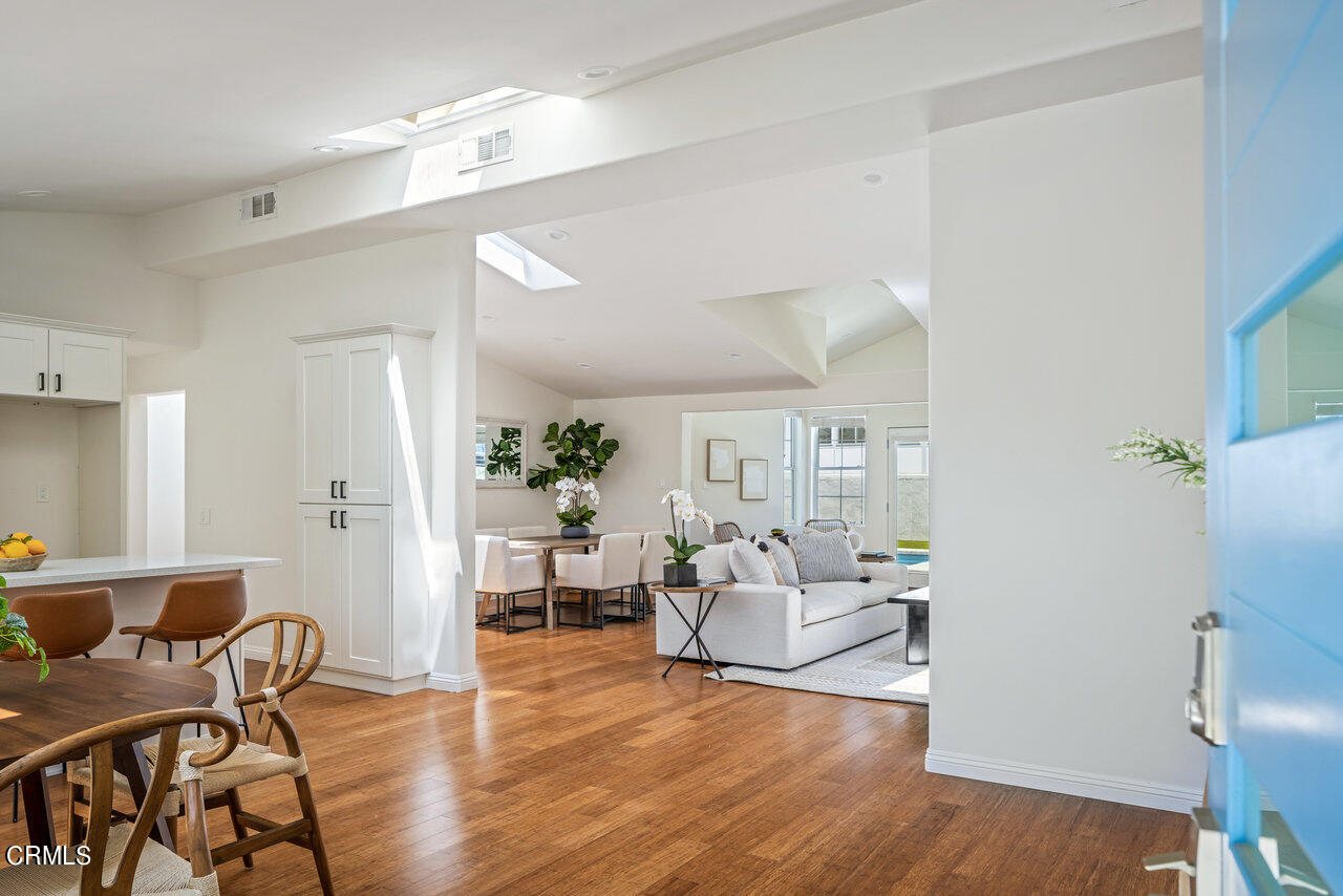 1260 Riviera Drive Pasadena, CA 91107 - Photo 2 of 28 a living room with furniture and wooden floor