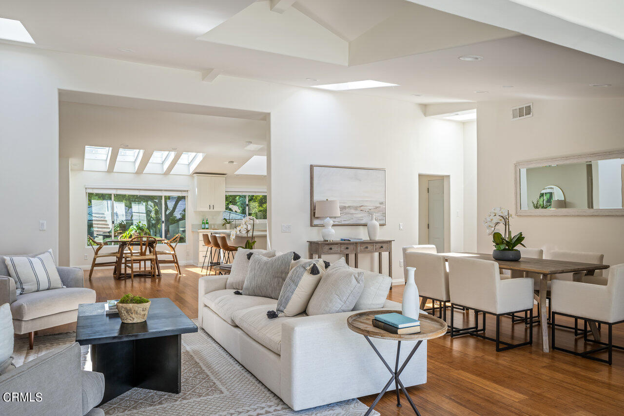 1260 Riviera Drive Pasadena, CA 91107 - Photo 7 of 28 a living room with furniture and a large window