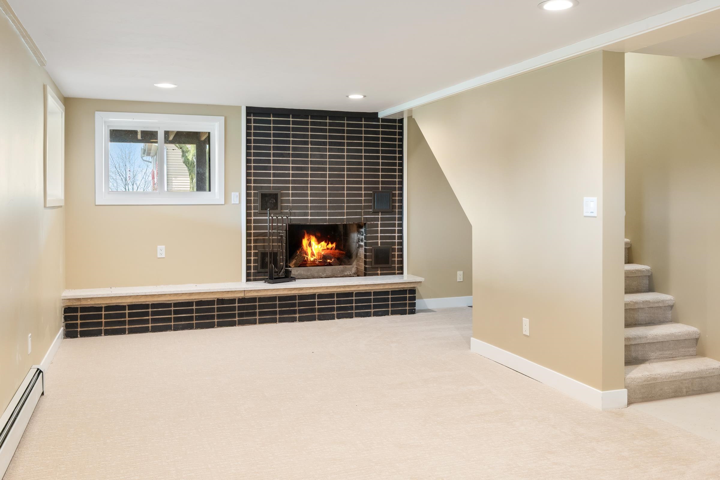 W2252 Spring Lake Road Markesan, WI 53946 - Photo 21 of 65