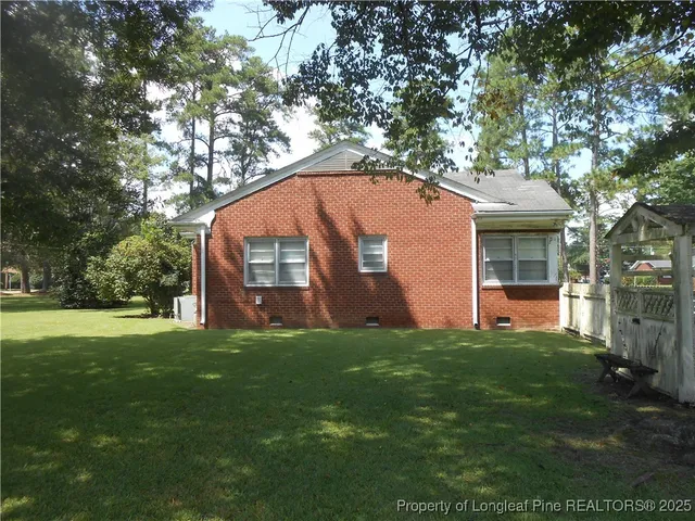 $209,000 | 2405 Kenan Avenue North, Lumberton, NC 28358