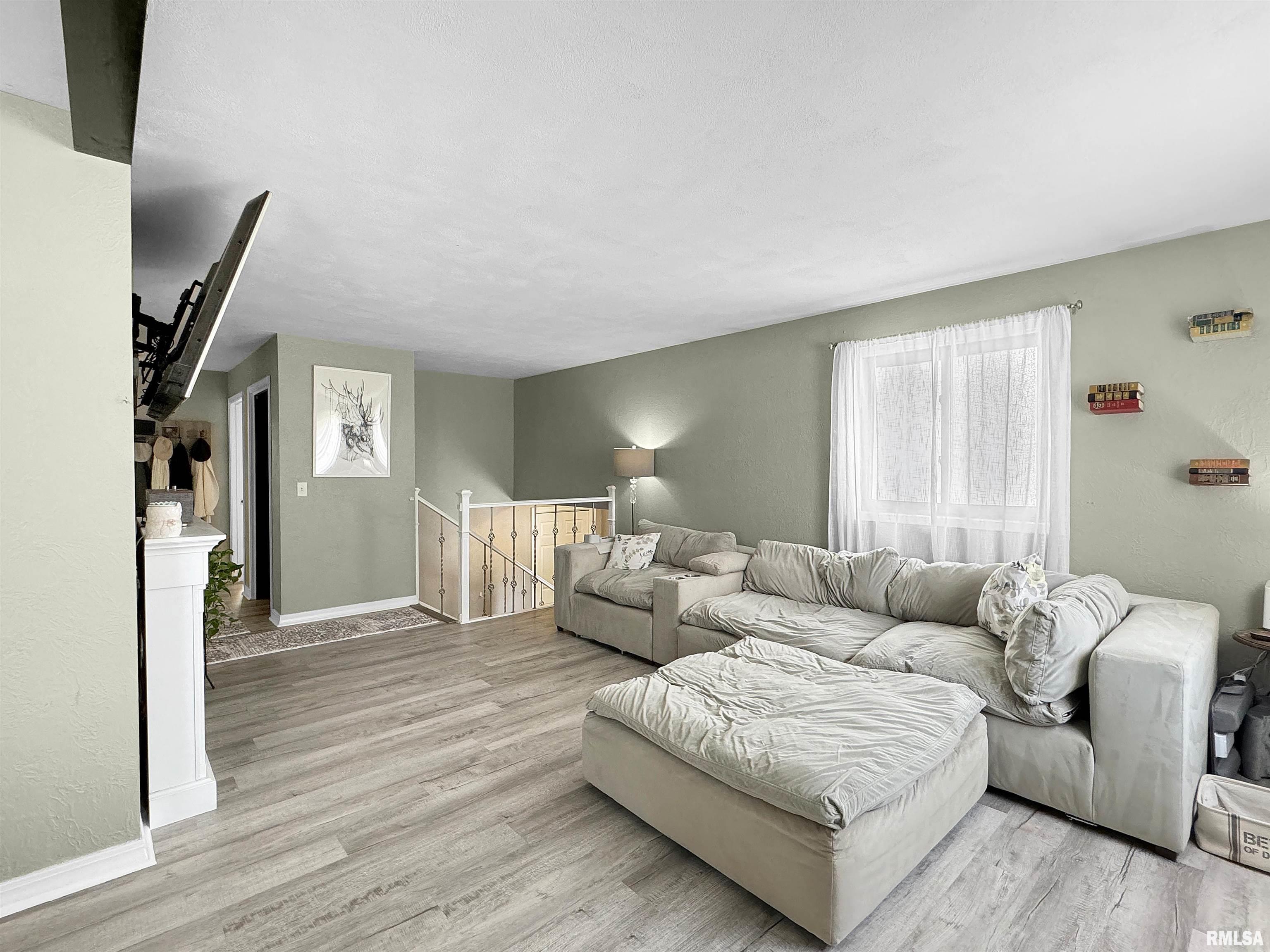22 Spruce Street Morton, IL 61550 - Photo 5 of 30 Gallery Image 5