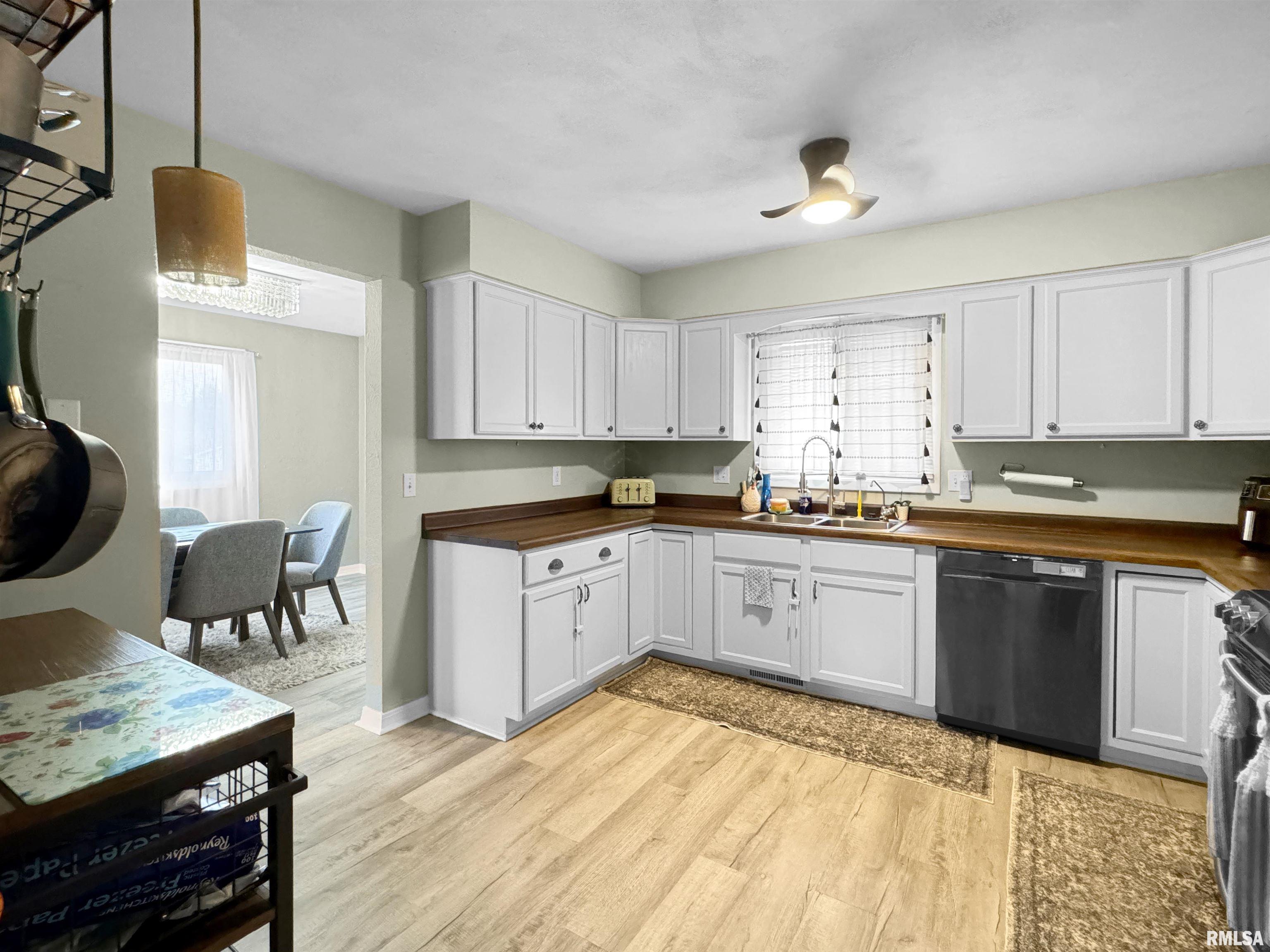 22 Spruce Street Morton, IL 61550 - Photo 10 of 30 Gallery Image 10