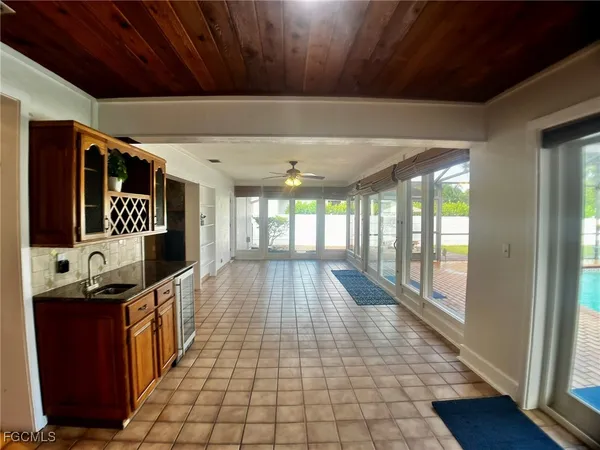 $4,000 | 1263 Caloosa Drive, Fort Myers, FL 33901