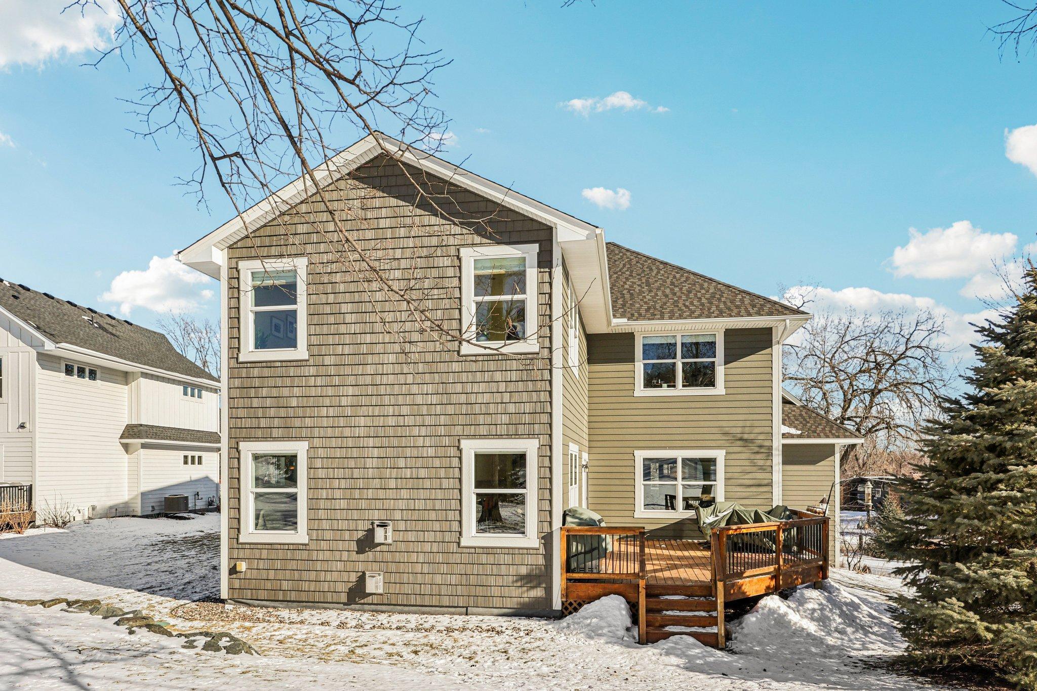 145 Cutacross Road Minneapolis, MN 55422 - Photo 31 of 35