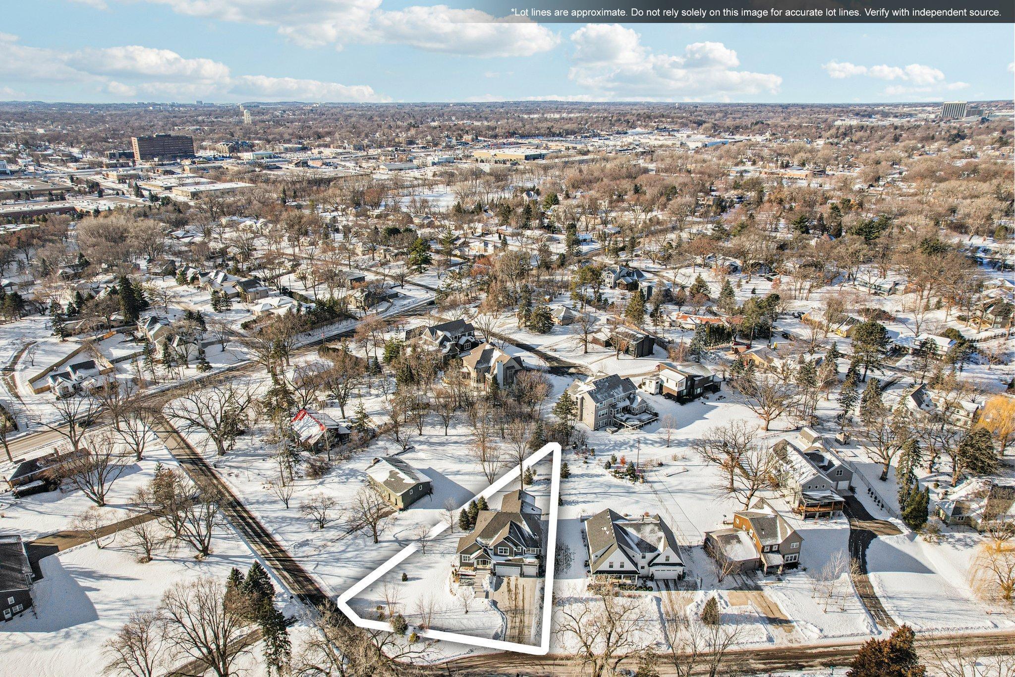 145 Cutacross Road Minneapolis, MN 55422 - Photo 33 of 35