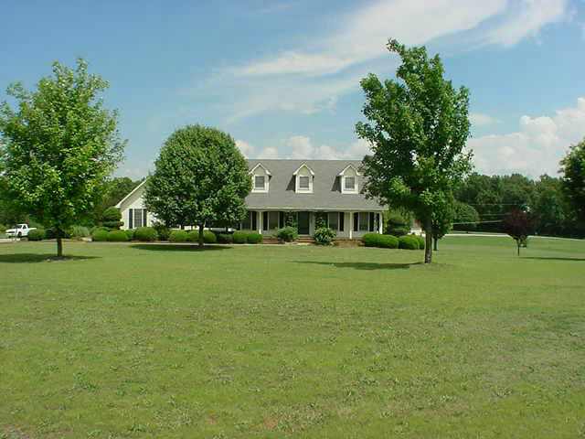 4242 Midway Road Belton, SC 29627 - Photo 1 of 1