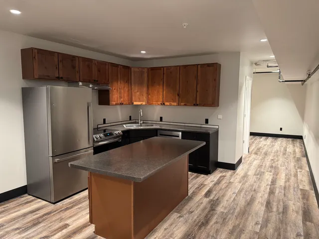 $1,495 | 826 West 8th, Appleton, WI 54914