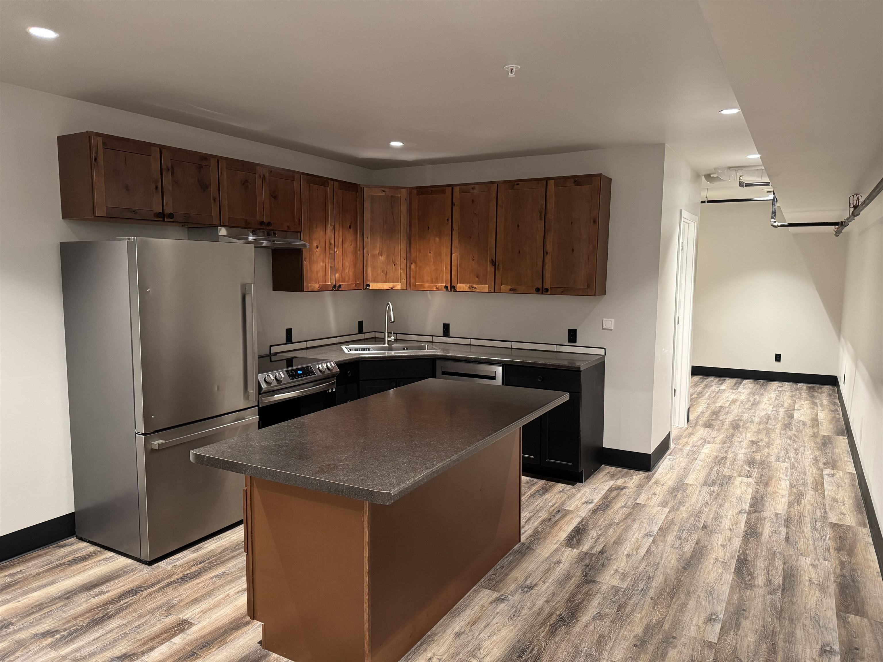 826 West 8th Appleton, WI 54914 - Photo 1 of 15