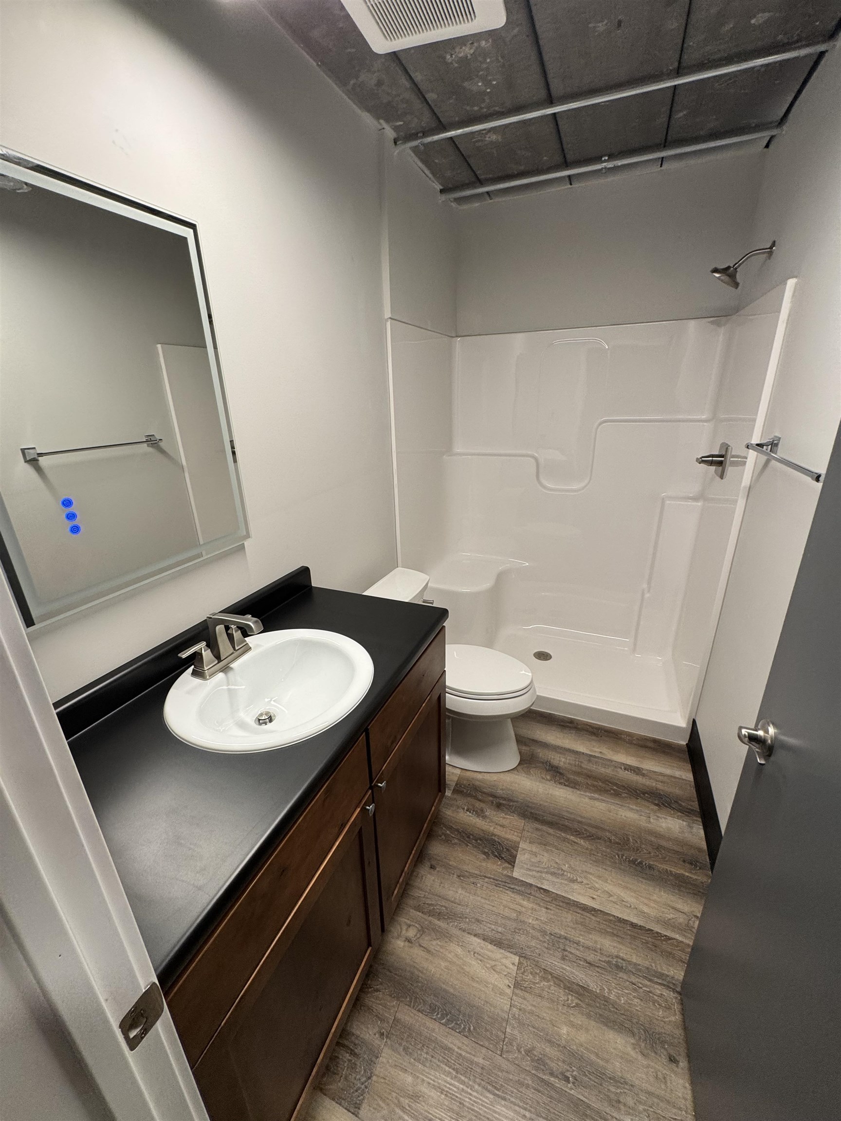 826 West 8th Appleton, WI 54914 - Photo 9 of 15