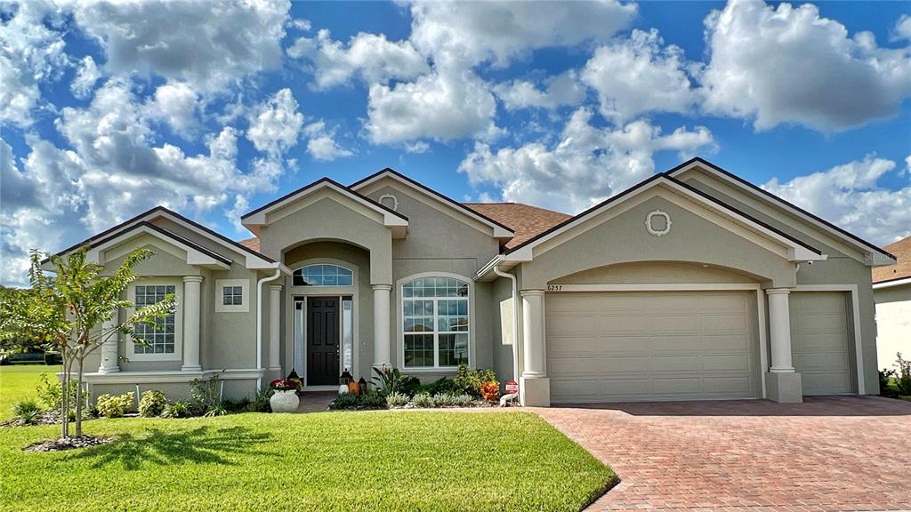 6257 Pinehurst Loop Winter Haven, FL 33884 - Photo 1 of 1 Front street view