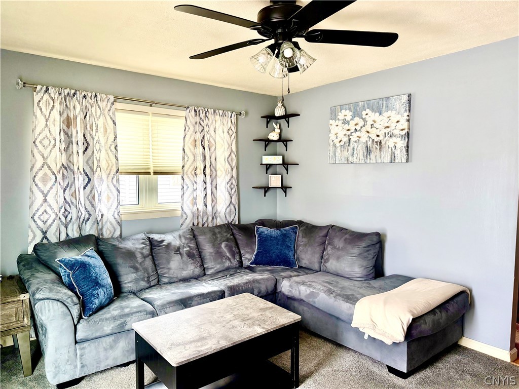 427 Van Roen Road Utica, NY 13502 - Photo 13 of 45