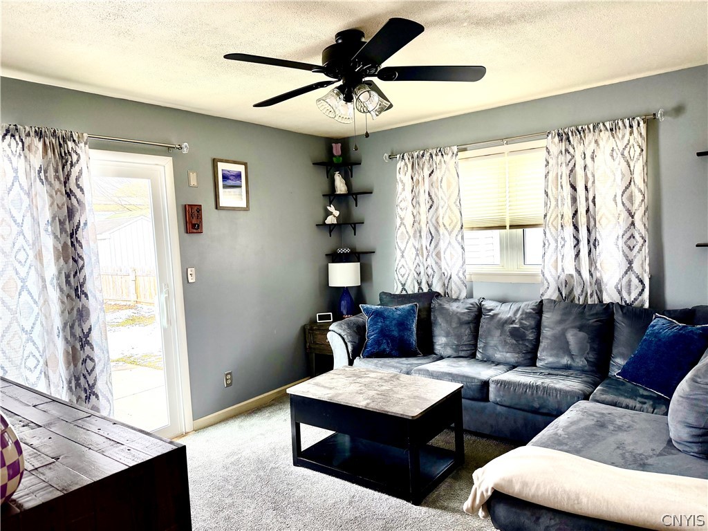 427 Van Roen Road Utica, NY 13502 - Photo 15 of 45