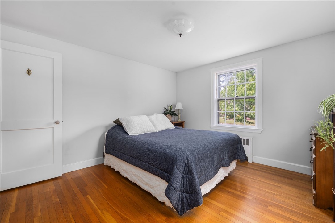 87 Frontier Road Warwick, RI 02889 - Photo 28 of 50