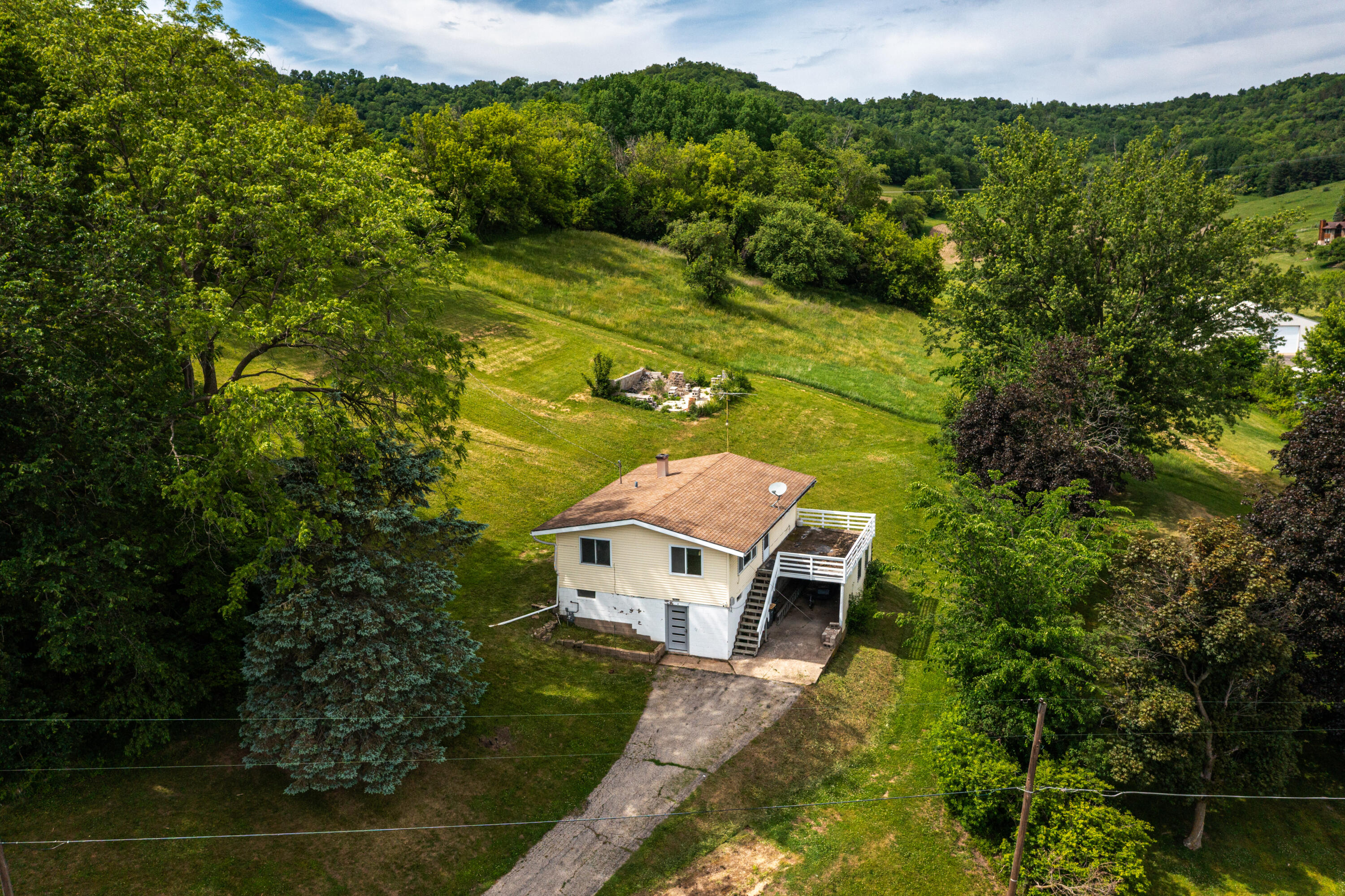 N1303 Leske Road Shelby, WI 54601 - Photo 27 of 28 DJI_0930