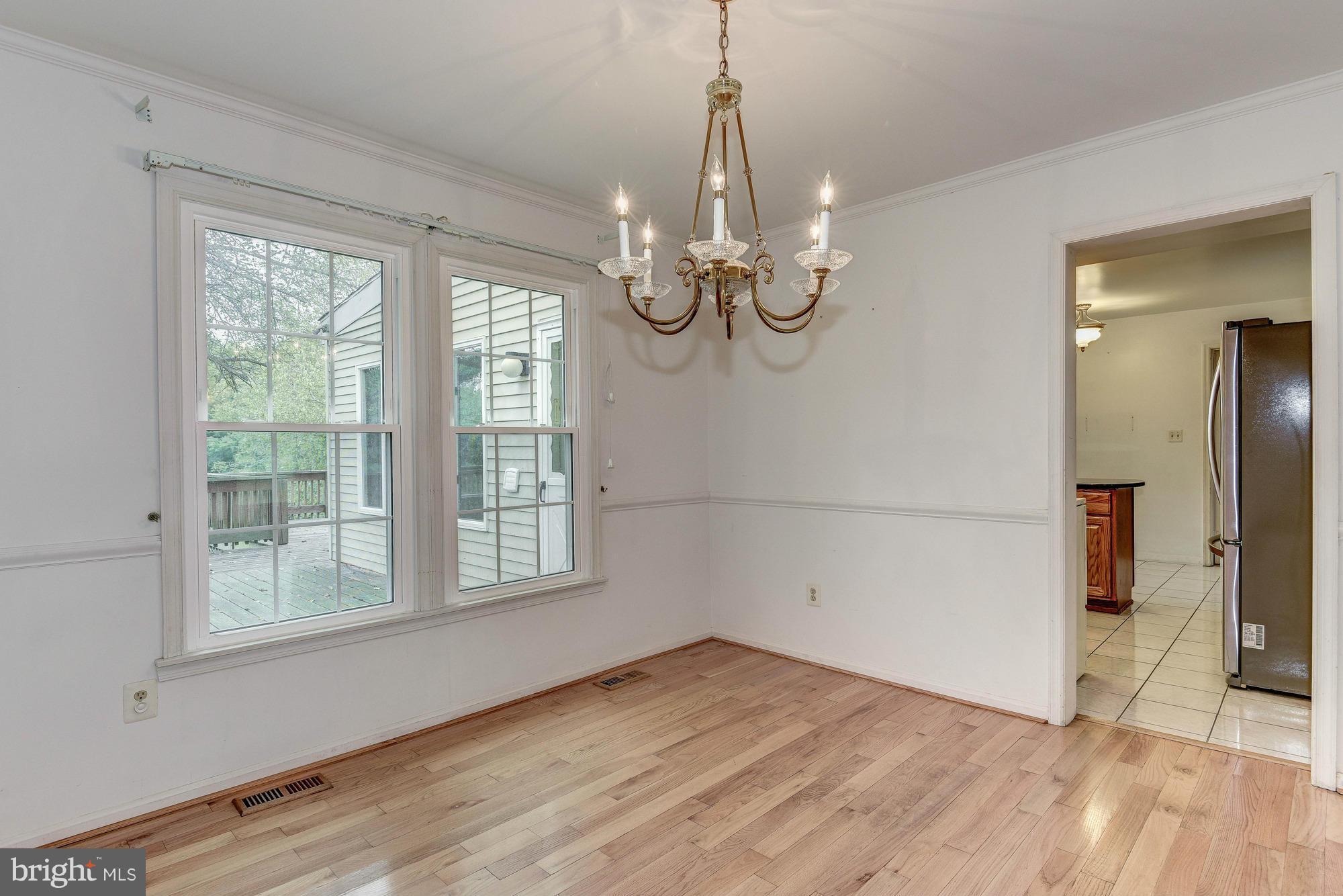 7371 Hallmark Road Clarksville, MD 21029 - Photo 5 of 26 Dining Room