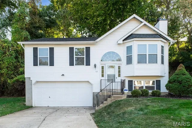 $285,000 | 969 Wynstay Circle, Valley Park, MO 63088
