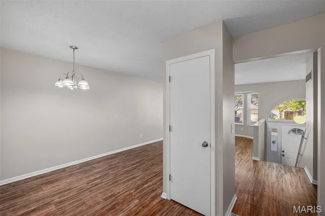 $285,000 | 969 Wynstay Circle, Valley Park, MO 63088