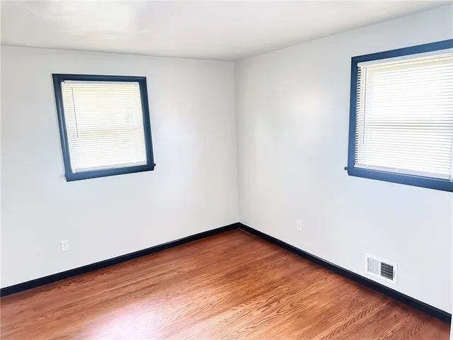 $2,295 | 115 Burben Way, Gates, NY 14624