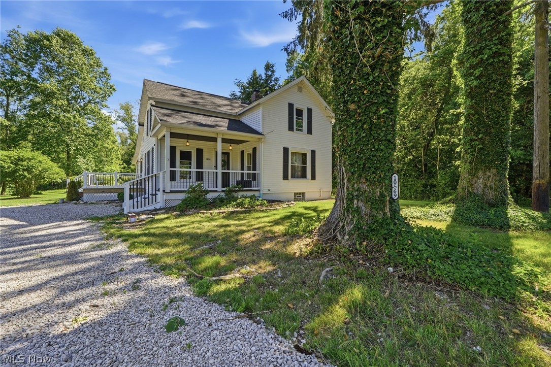10569 Mulberry Road Chardon, OH 44024 - Photo 5 of 49