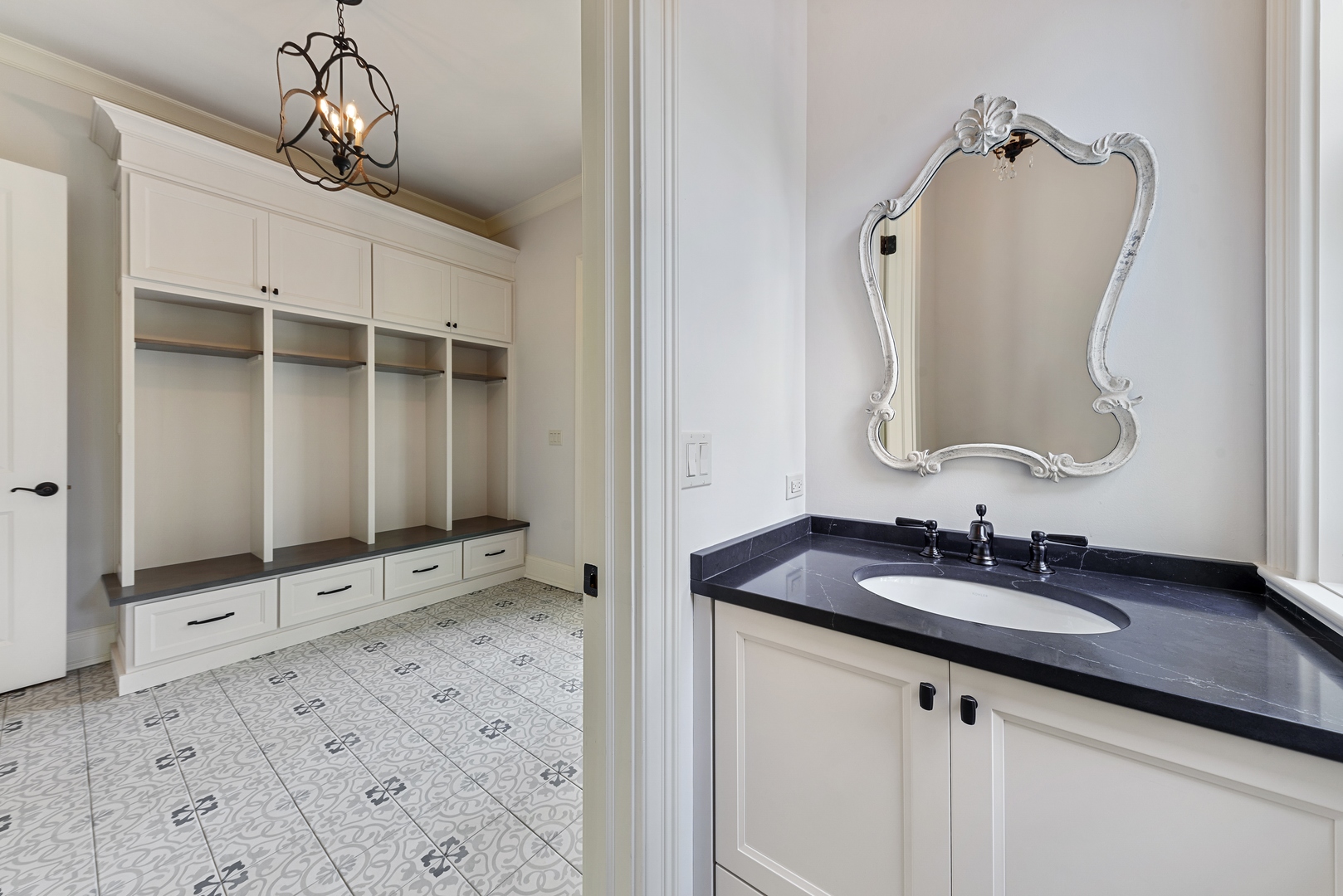 820 Country Club Road Crystal Lake, IL 60014 - Photo 34 of 48 a bathroom with a sink and a mirror