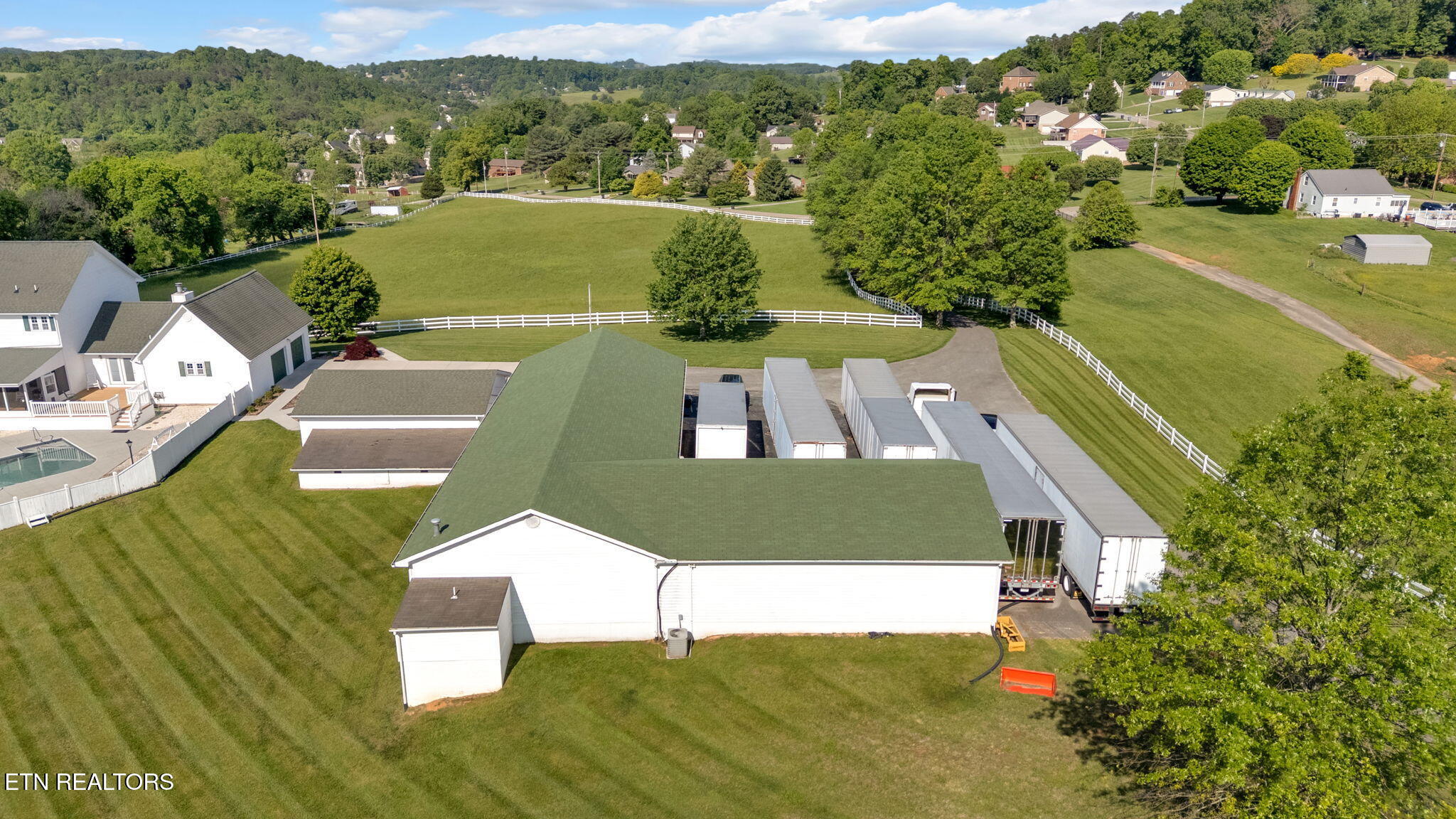 1182 Murrell Road Morristown, TN 37814 - Photo 45 of 60 8-web-or-mls-DJI_20250506100343_0274_D