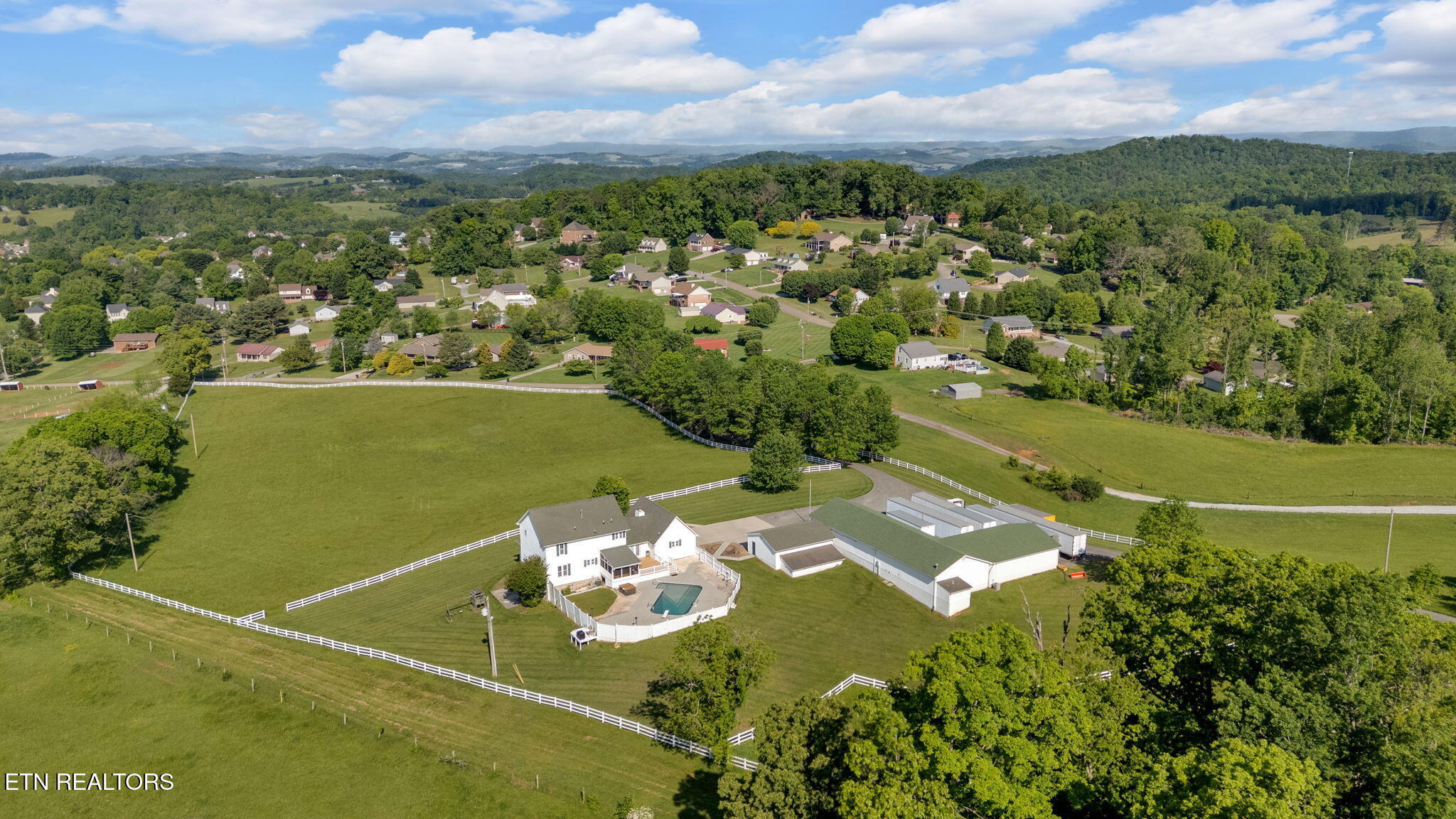 1182 Murrell Road Morristown, TN 37814 - Photo 57 of 60 11-web-or-mls-DJI_20250506100432_0289_D