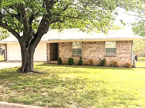 $1,500 | 913 Patricia Drive, Sherman, TX 75090