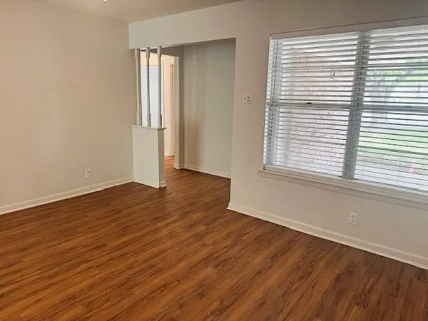 $1,500 | 913 Patricia Drive, Sherman, TX 75090