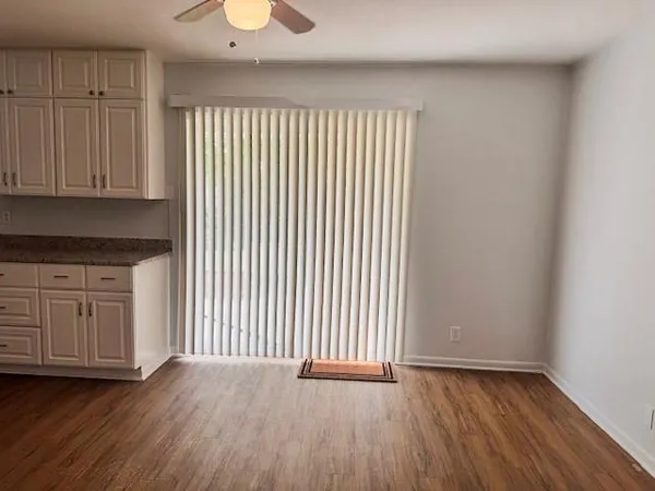 $1,500 | 913 Patricia Drive, Sherman, TX 75090