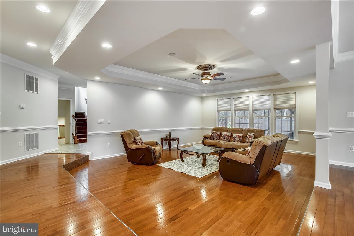 14808 Braddock Road Centreville, VA 20120 - Photo 13 of 111