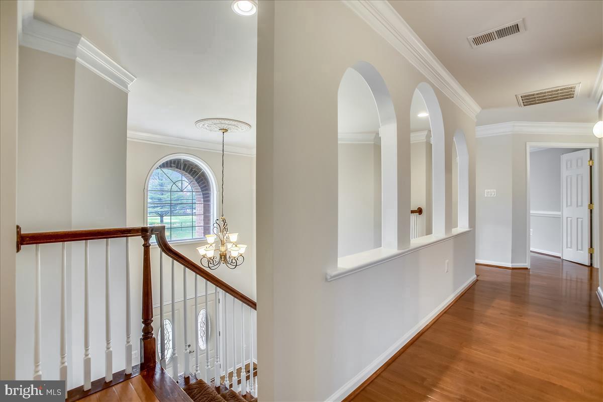 14808 Braddock Road Centreville, VA 20120 - Photo 31 of 111