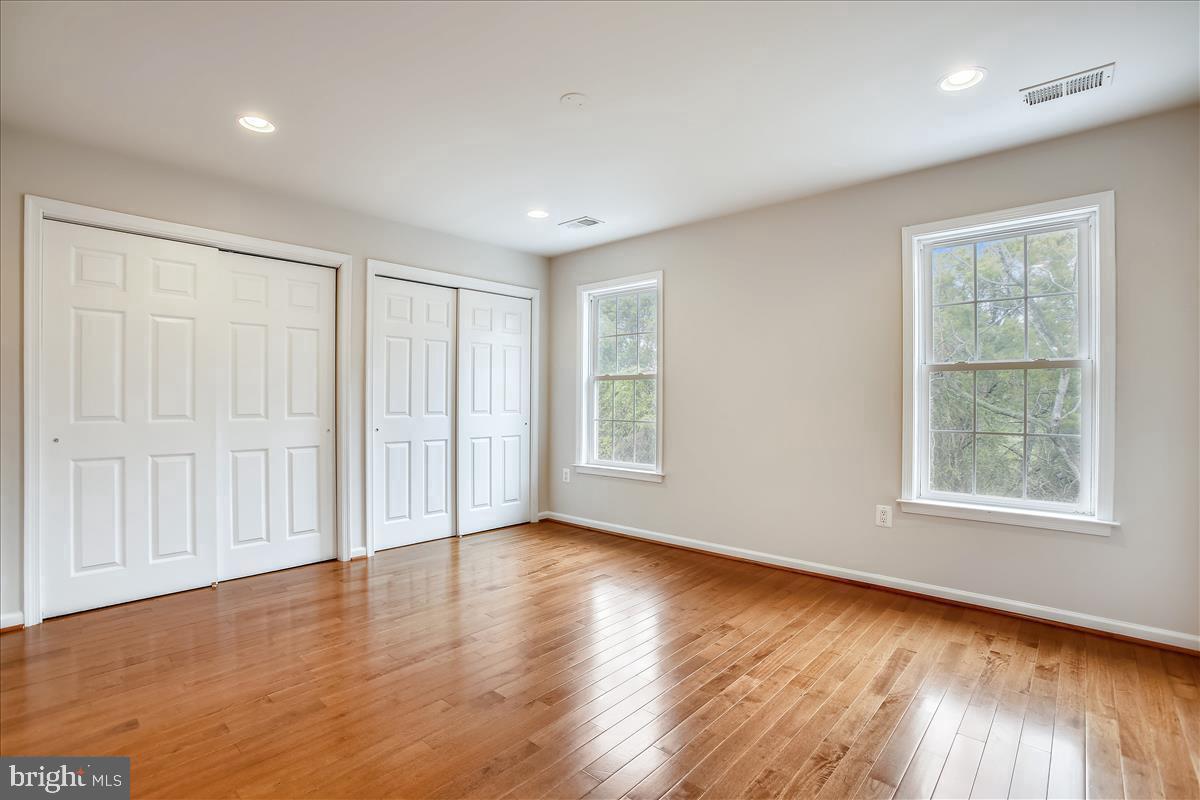 14808 Braddock Road Centreville, VA 20120 - Photo 41 of 111