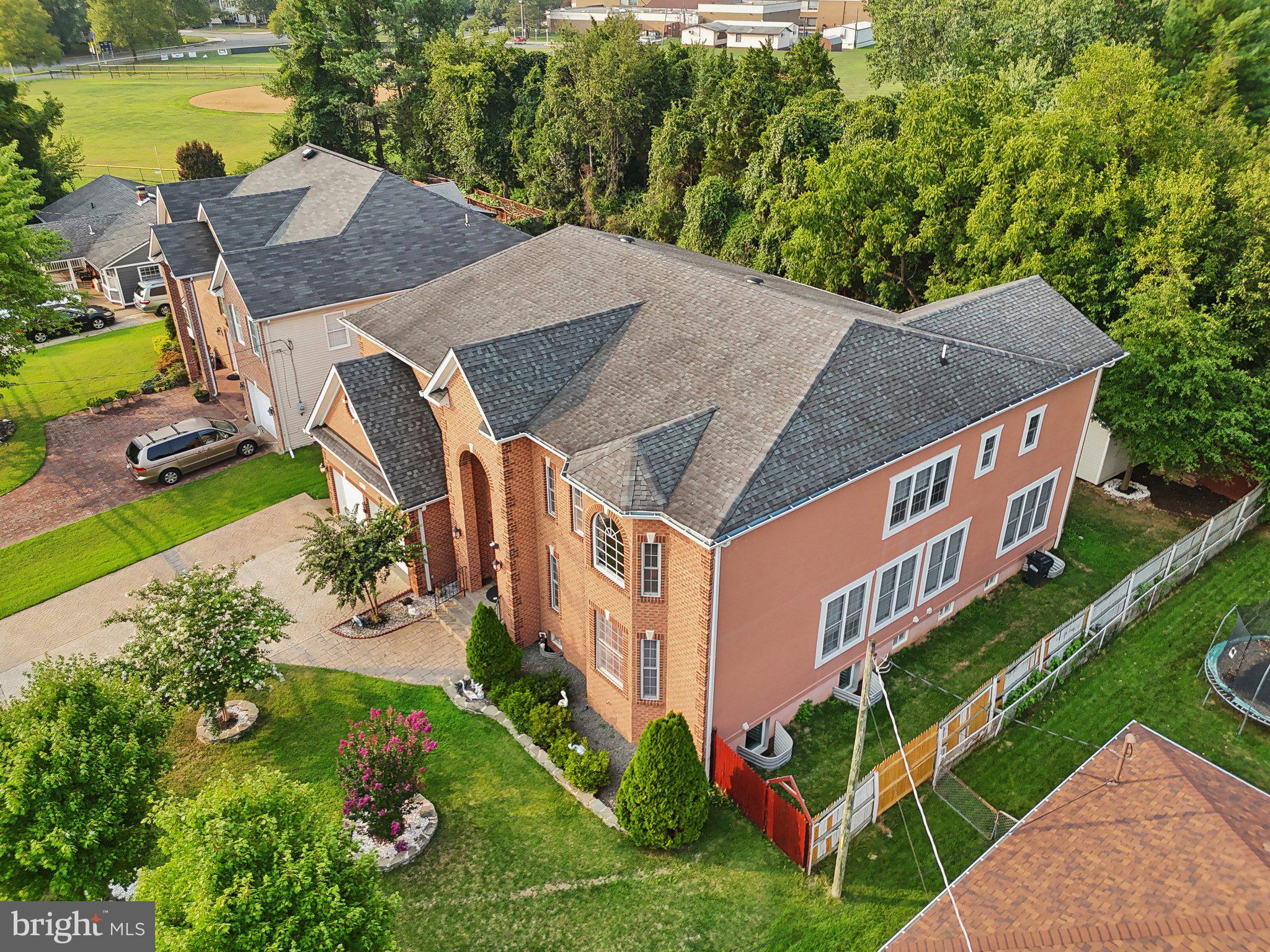 14808 Braddock Road Centreville, VA 20120 - Photo 5 of 111