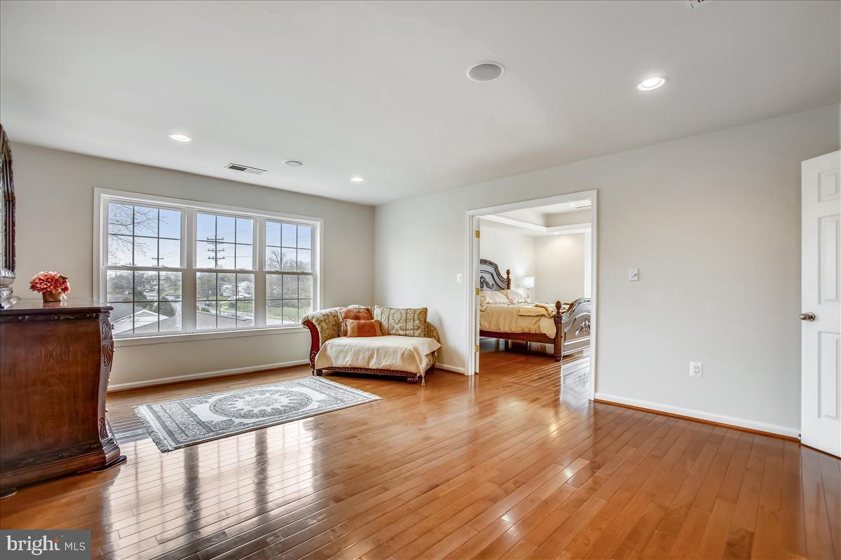 14808 Braddock Road Centreville, VA 20120 - Photo 53 of 111