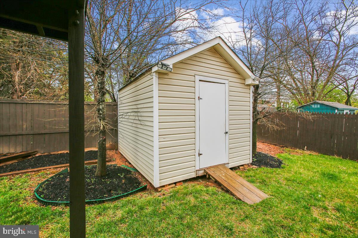 14808 Braddock Road Centreville, VA 20120 - Photo 71 of 111