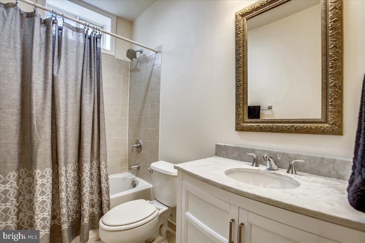 14808 Braddock Road Centreville, VA 20120 - Photo 76 of 111