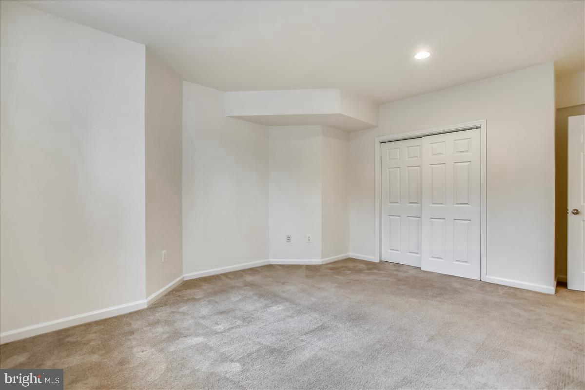 14808 Braddock Road Centreville, VA 20120 - Photo 79 of 111