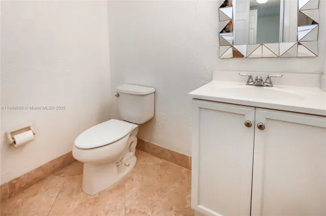 $420,000 | 570 Northwest 109th Avenue, Unit 1204, Miami, FL 33172