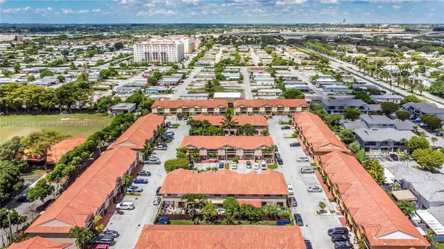 $420,000 | 570 Northwest 109th Avenue, Unit 1204, Miami, FL 33172