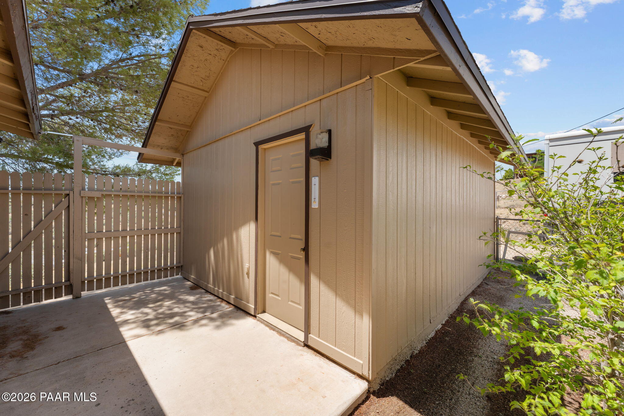 18112 Spoon Road Peeples Valley, AZ 86332 - Photo 22 of 30 Detached 1 car garage