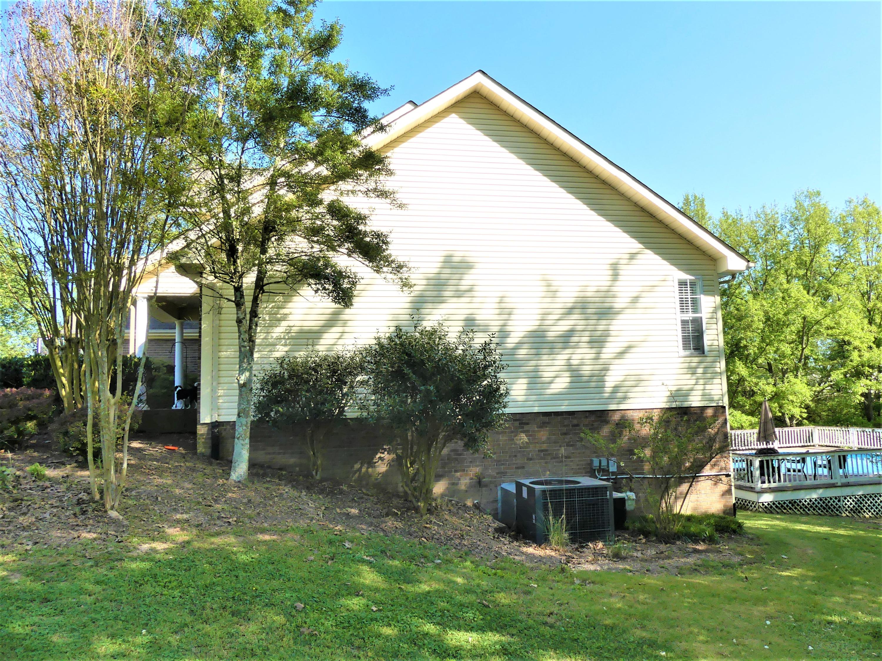 121 County Road 1150 Riceville, TN 37370 - Photo 38 of 40 P1030381 (2)