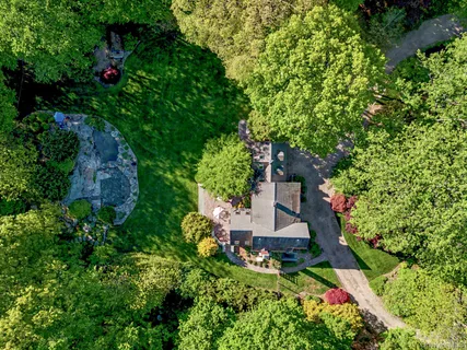 $1,595,000 | 80 Hack Green Road, Pound Ridge, NY 10576