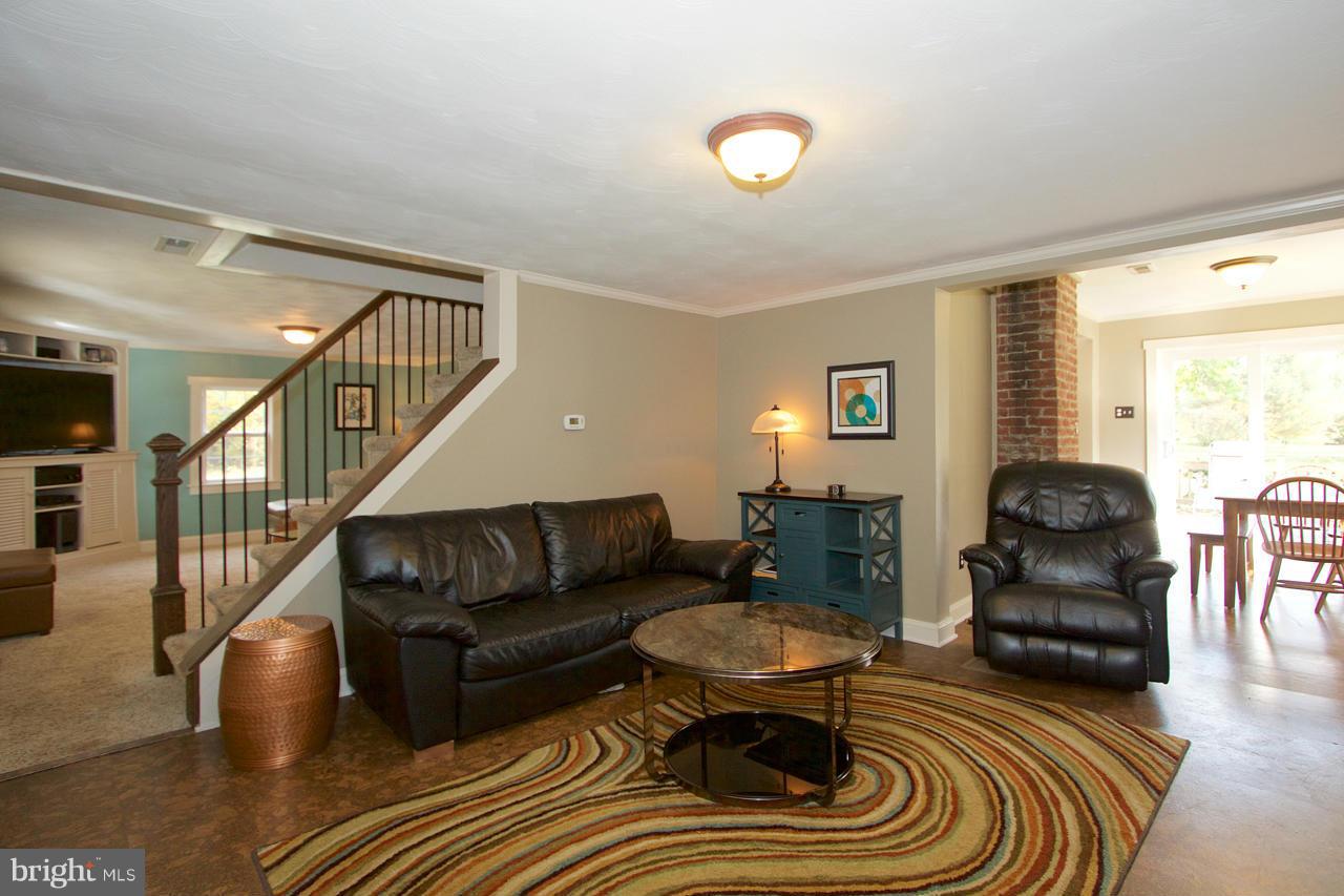 1002 Old Joppa Road Joppa, MD 21085 - Photo 4 of 29 Family Room