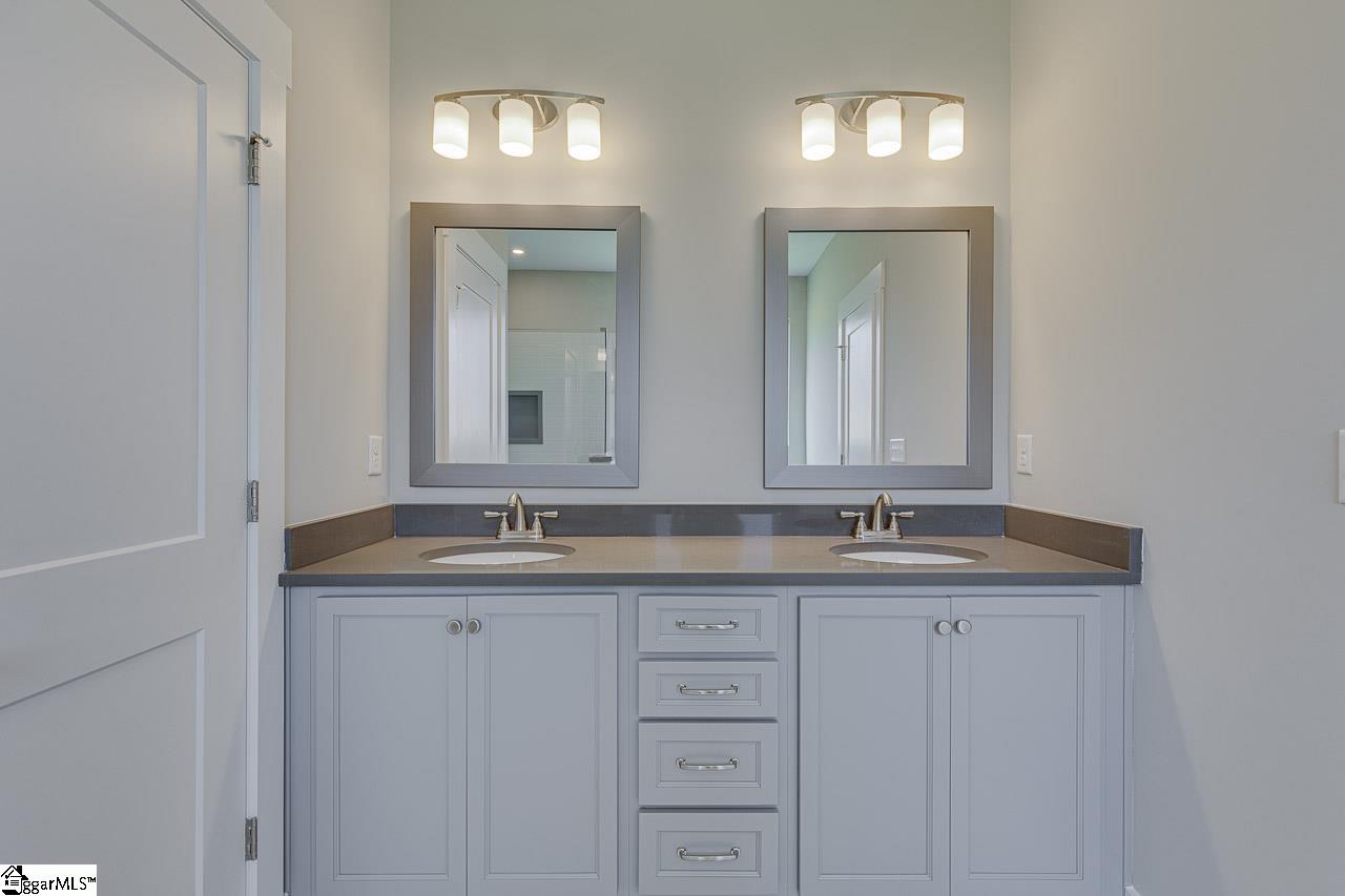 101 Powell Street Easley, SC 29640 - Photo 24 of 43