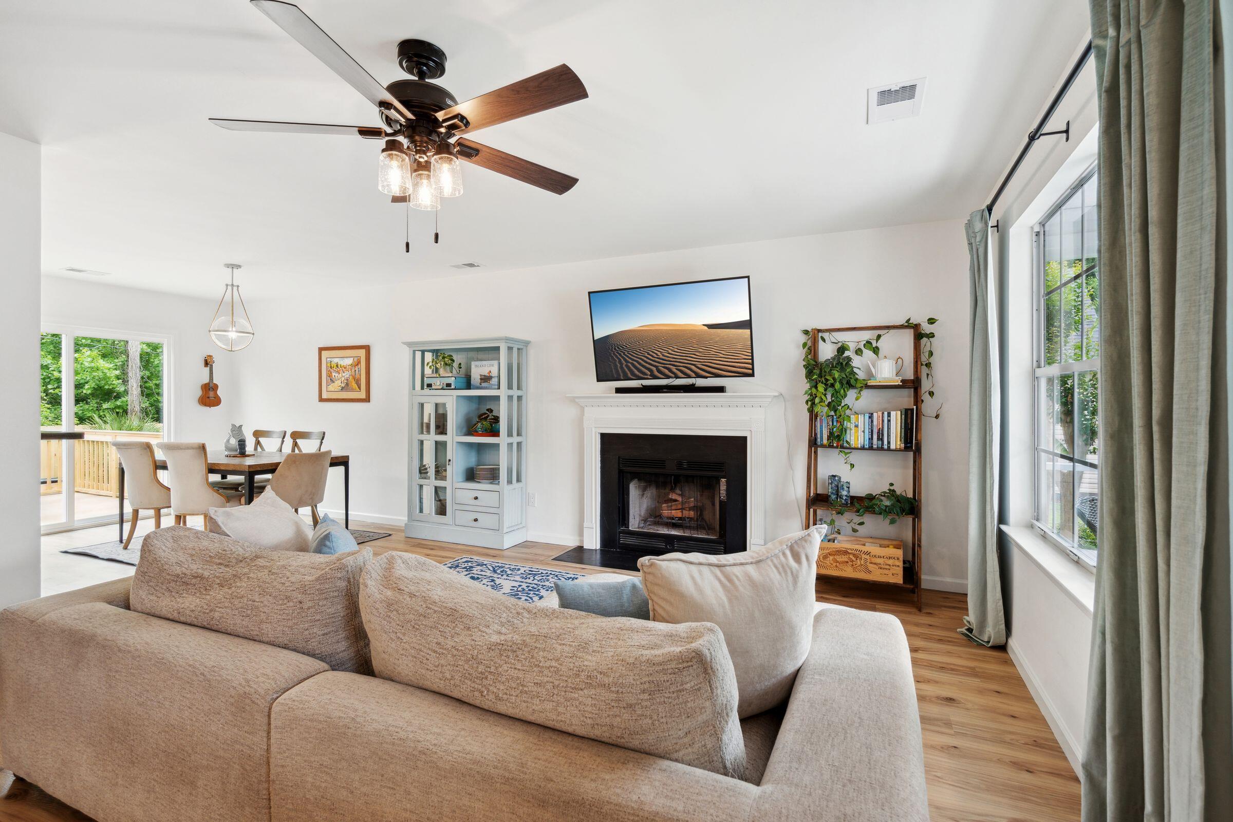 1077 Farmington Road Charleston, SC 29412 - Photo 15 of 55 1077FarmingtonRd-KeenEyeMarketing-012