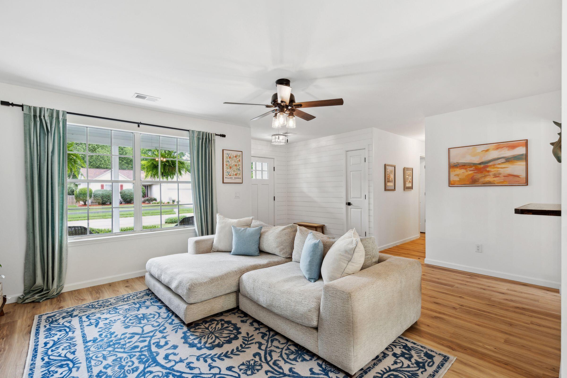 1077 Farmington Road Charleston, SC 29412 - Photo 18 of 55 1077FarmingtonRd-KeenEyeMarketing-015