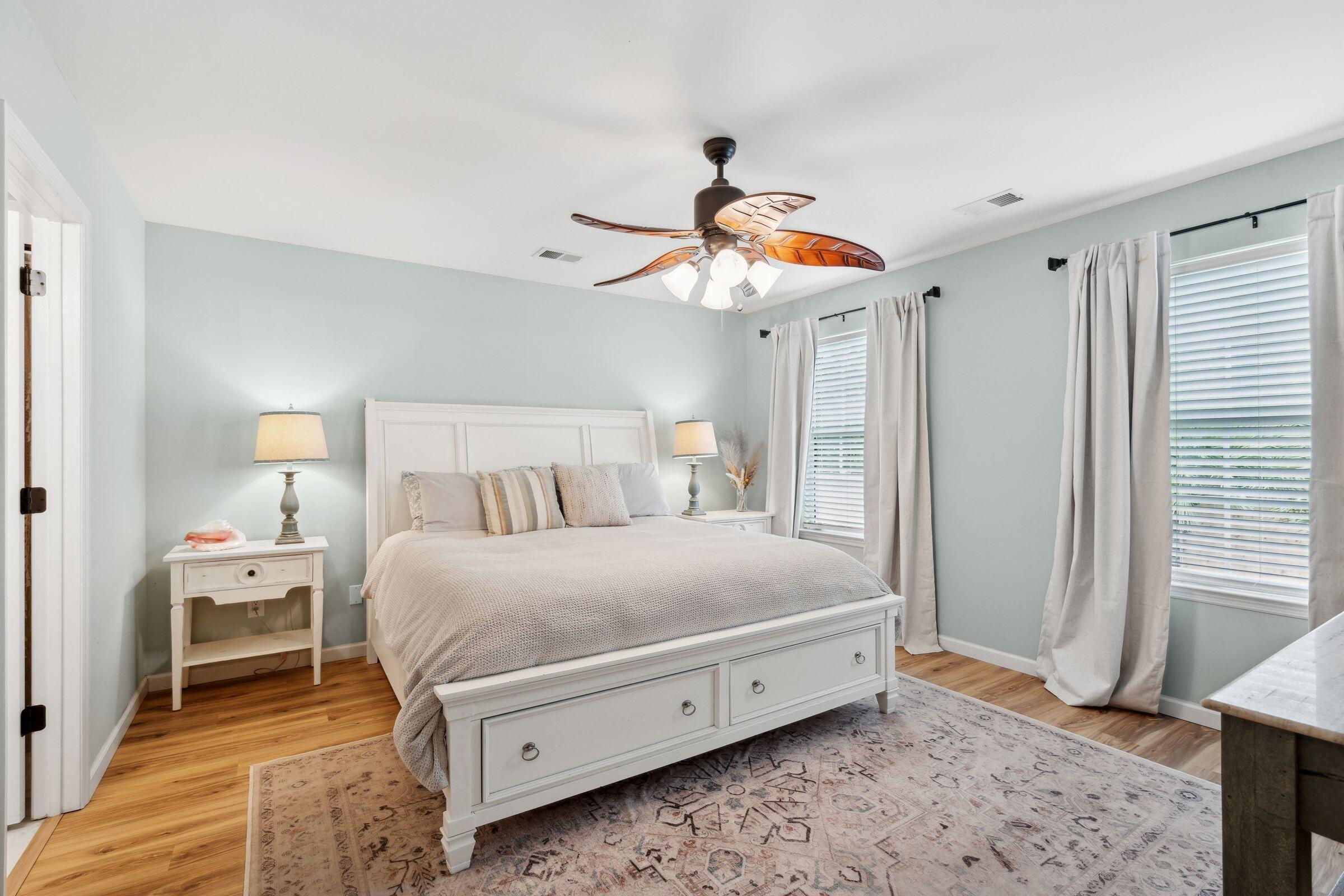 1077 Farmington Road Charleston, SC 29412 - Photo 25 of 55 1077FarmingtonRd-KeenEyeMarketing-032