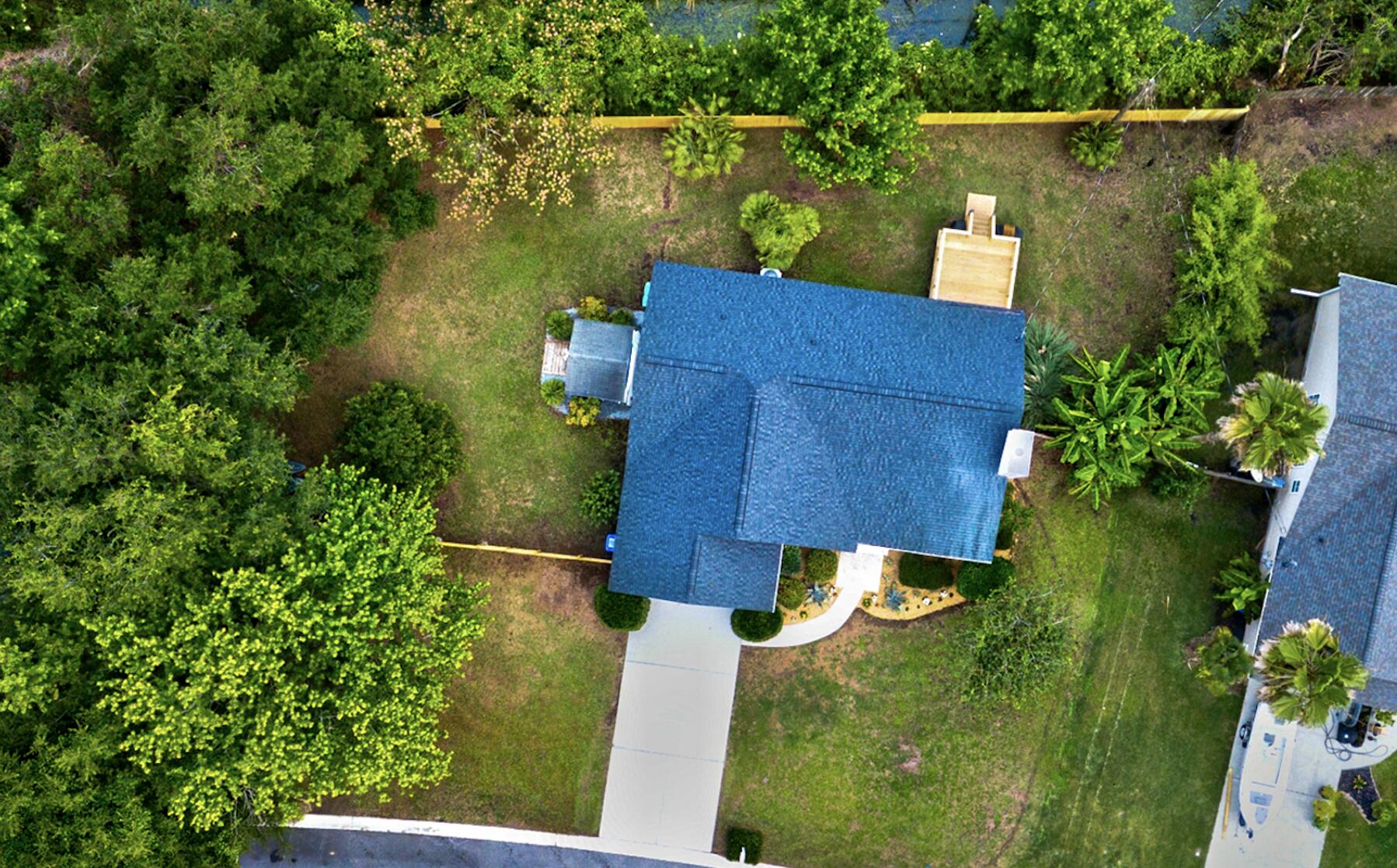 1077 Farmington Road Charleston, SC 29412 - Photo 3 of 55 Screen Shot 2025-05-28 at 10.34.57 AM