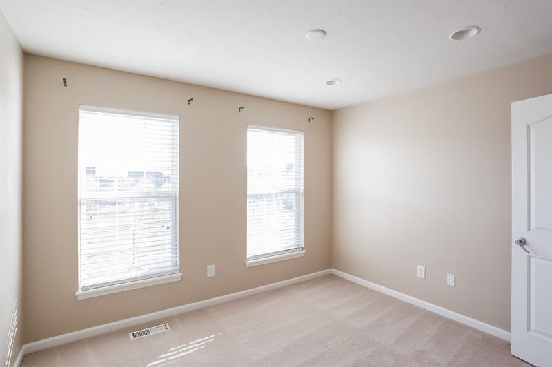 11775 Yale Drive Carmel, IN 46032 - Photo 7 of 15