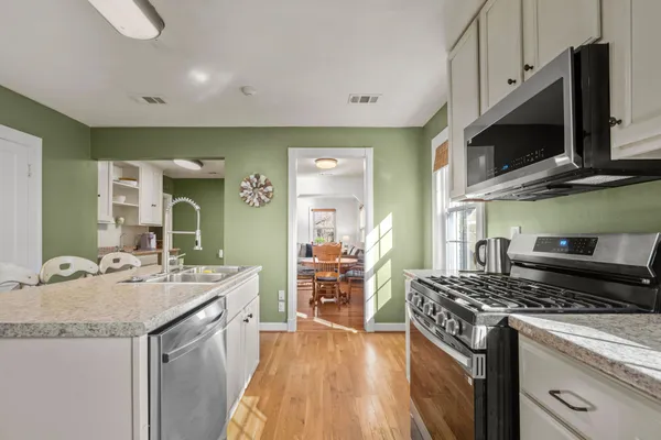 $365,000 | 202 2nd Avenue, Murfreesboro, TN 37130